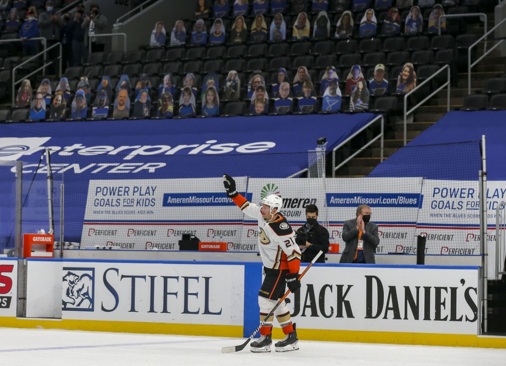 Blues don't clinch; fall in shootout